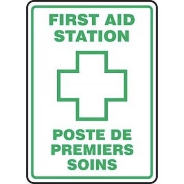 Accuform BILINGUAL FRENCH SIGN FIRST AID FBMFSR504XT FBMFSR504XT - main